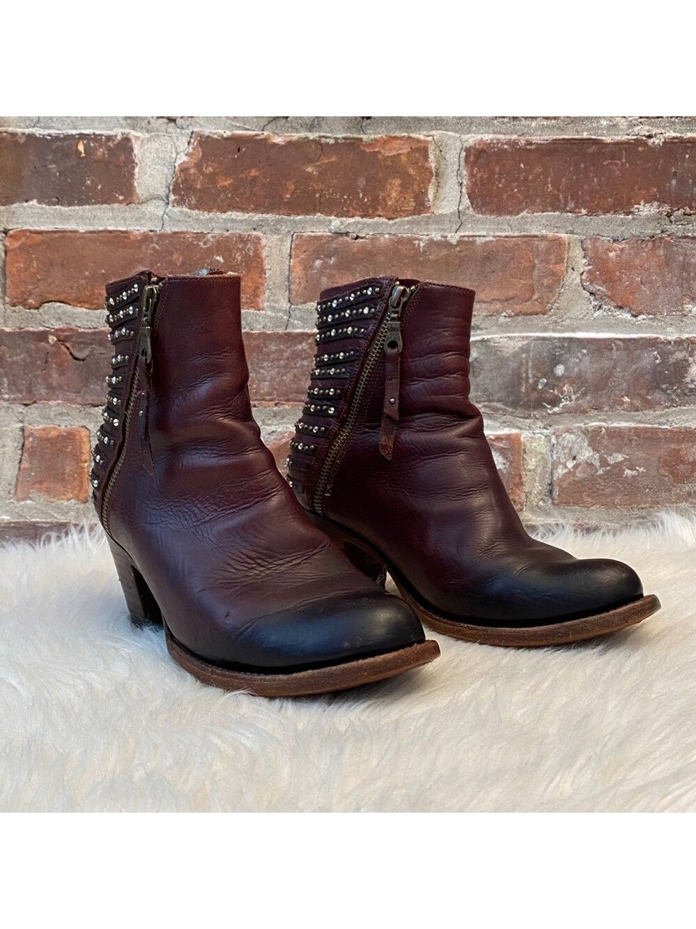 Denver Brown Studded Lady Gabriel Ankle Boots, Size 7.5 - Picture 7 of 17
